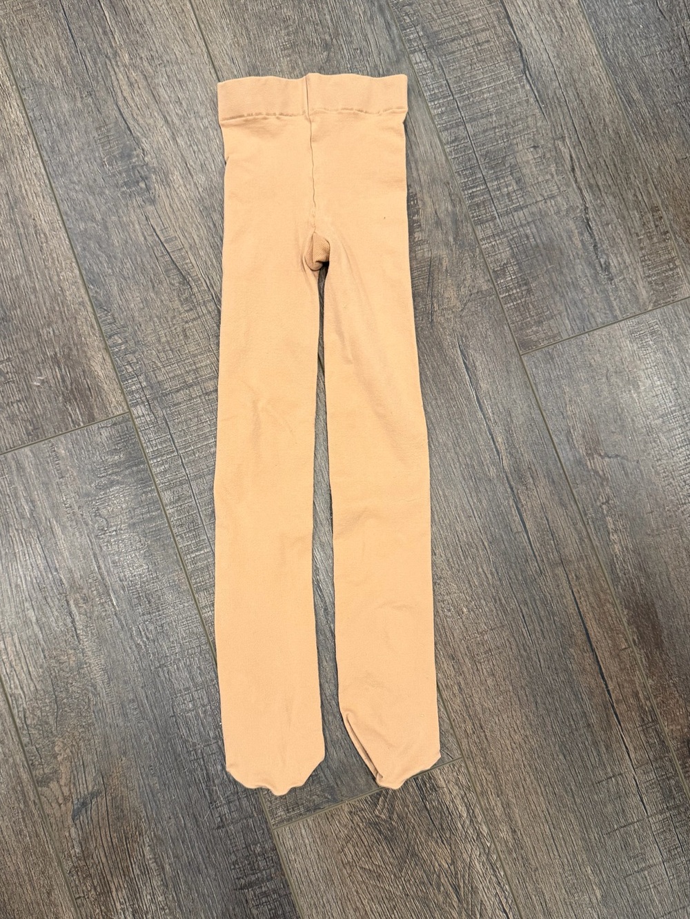 Capezio Girls Footed Dance Tights Size 2-6
Tan/Nude Ballet Tights